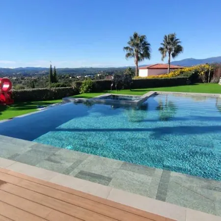 Luxury For Rent On A Secure Estate *