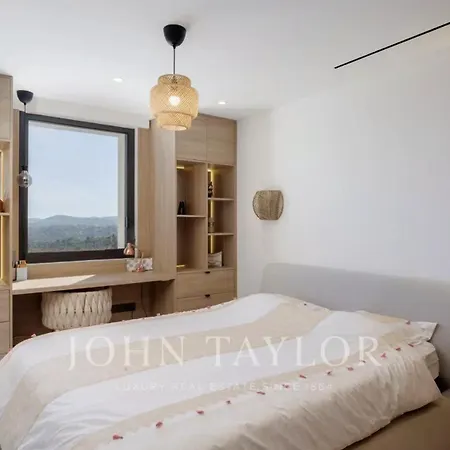 Luxury For Rent On A Secure Estate *